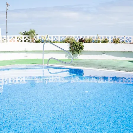 Residencial Parque Flores * Πουέρτο Ντε Λα Κρουζ