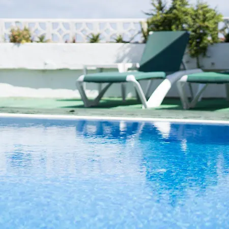 Residencial Parque Flores * Πουέρτο Ντε Λα Κρουζ