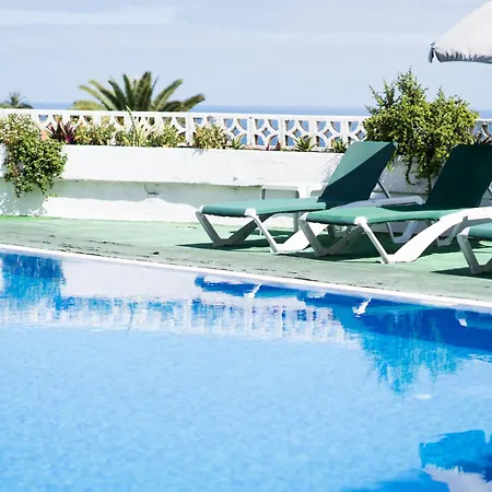 Residencial Parque Flores * Πουέρτο Ντε Λα Κρουζ